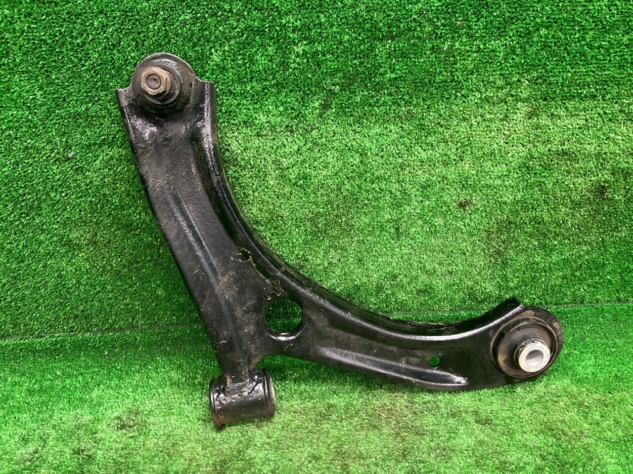 【中古】 ラパン HE33S 右フロントロアアーム G 4WD 45201-74P10 ZWA