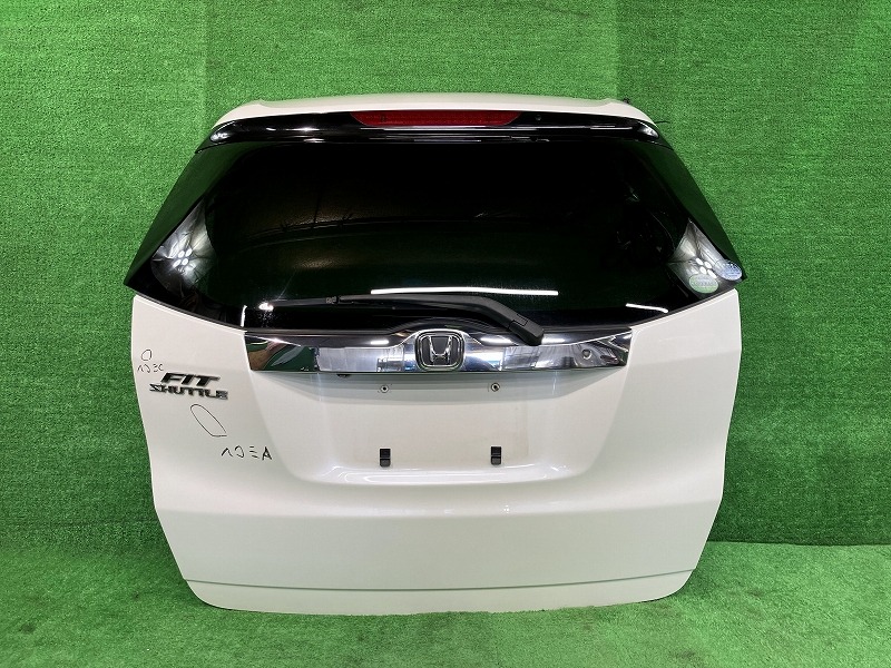 【中古】 フィットシャトル GG8 バックドア・リアゲート 15X Lパッケージ 4WD アサヒ M2L3 68100-TF7-J00ZZ NH624P