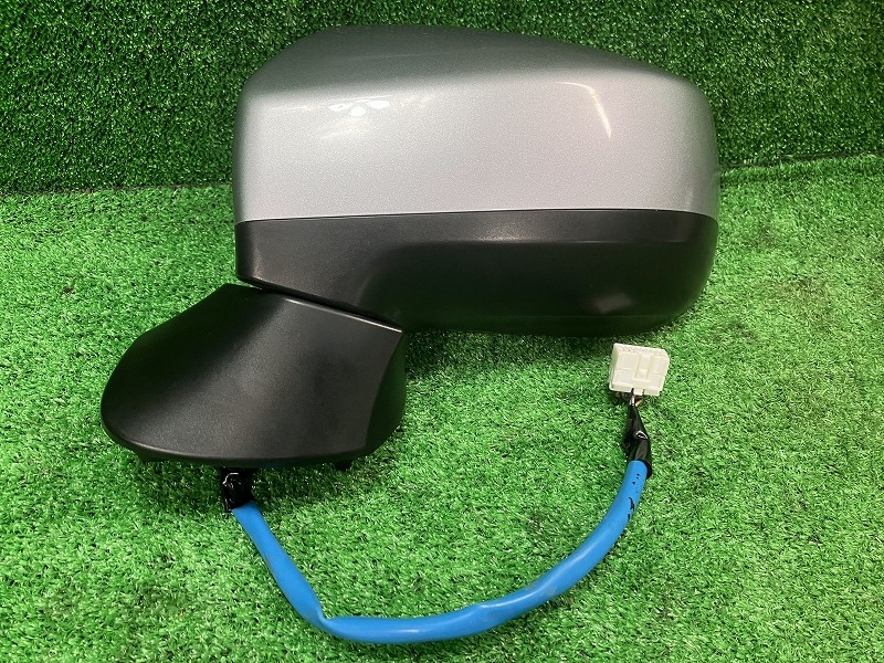 【中古】 インプレッサ GK3 左サイドミラー・ドアミラー G4 1.6I-L アイサイト 4WD MITSUBA VB27 91036FL011 G1U｜鈴木商会　店