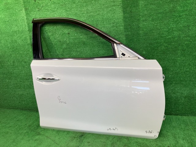 【中古】 スカイライン HNV37 右フロントドア 350GT4 ハイブリッド タイプSP 4WD ニホンイタ M508 H010M-4GAMA QAA