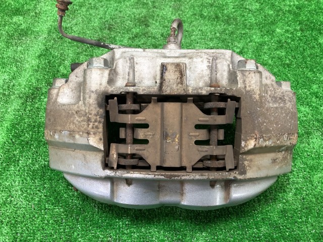 【中古】 スカイライン HNV37 右フロントキャリパー 350GT4 ハイブリッド タイプSP 4WD 41001-4GH0B QAA