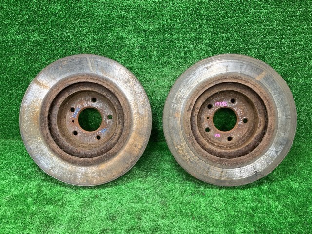 【中古】 スカイライン HNV37 フロントディスクローター・ブレーキローター 350GT4 ハイブリッド タイプSP 4WD 40206-JL00A QAA