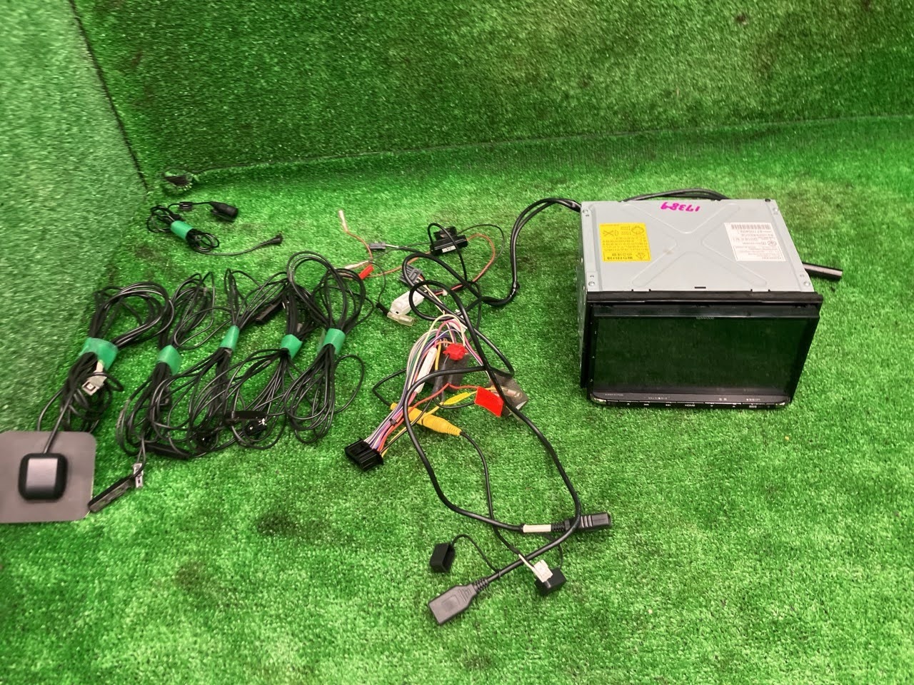【中古】 インプレッサ GT3 カーナビゲーション スポーツ 1.6I-Lアイサイト 4WD ケンウッド KXM-H702,YK5-102J-05 J8U