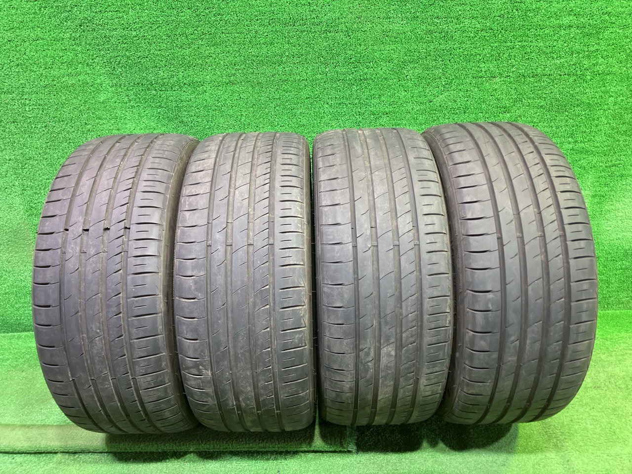 【中古】 Turad サマー トゥラド XSPEEDTU1 245/35R20 4本 2本3ミリ 2本5ミリ タイヤ 20インチ 夏
