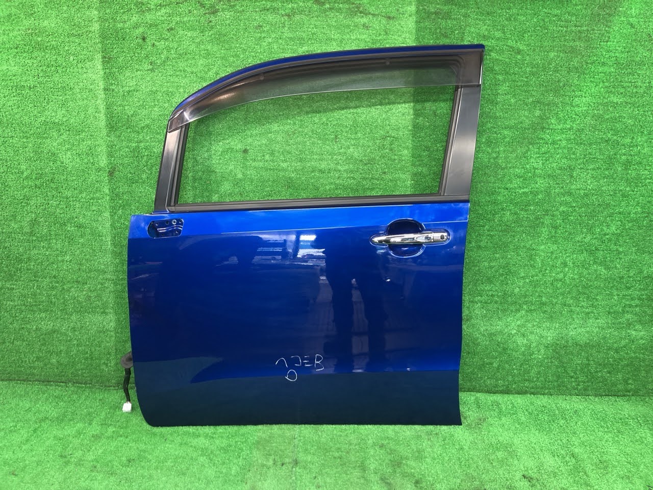 【中古】 ムーヴ LA160S 左フロントドア カスタム RS SA2 4WD アサヒ M2H3K 67002-B2390 B79｜鈴木商会　店 13,398円