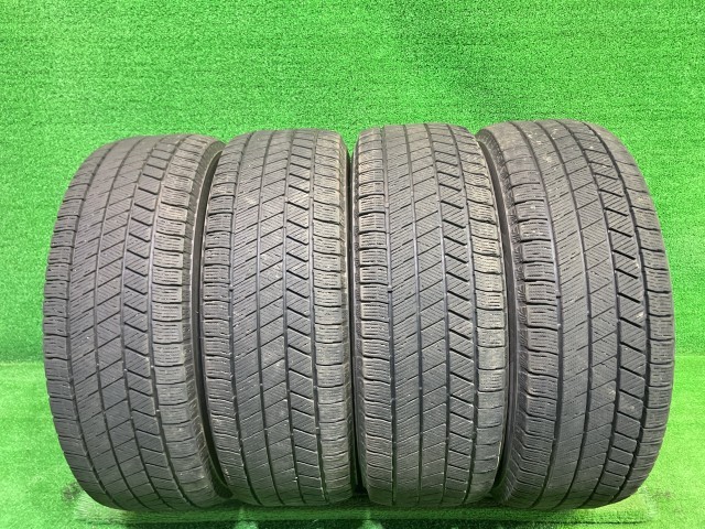 【中古】 BRIDGESTONE スタッドレス ブリヂストン ブリザックVRX3 205/65R15 4本 2本5ミリ 2本6ミリ タイヤ 15インチ 冬