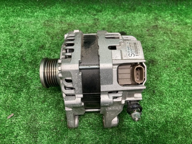 【中古】 CX-5 KE2AW オルタネーター・ダイナモ XD Lパッケージ 4WD SH01,A2TX6781 SH01-18-300A 41W 17,266円
