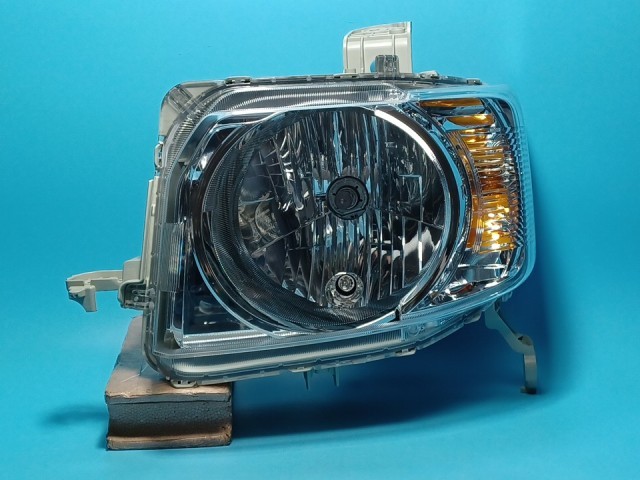 【中古】コーティング済 N-BOX JF2 左ヘッドランプ・ヘッドライト G Lパッケージ スタンレー P9911 33150-TY0-N11 YR593P