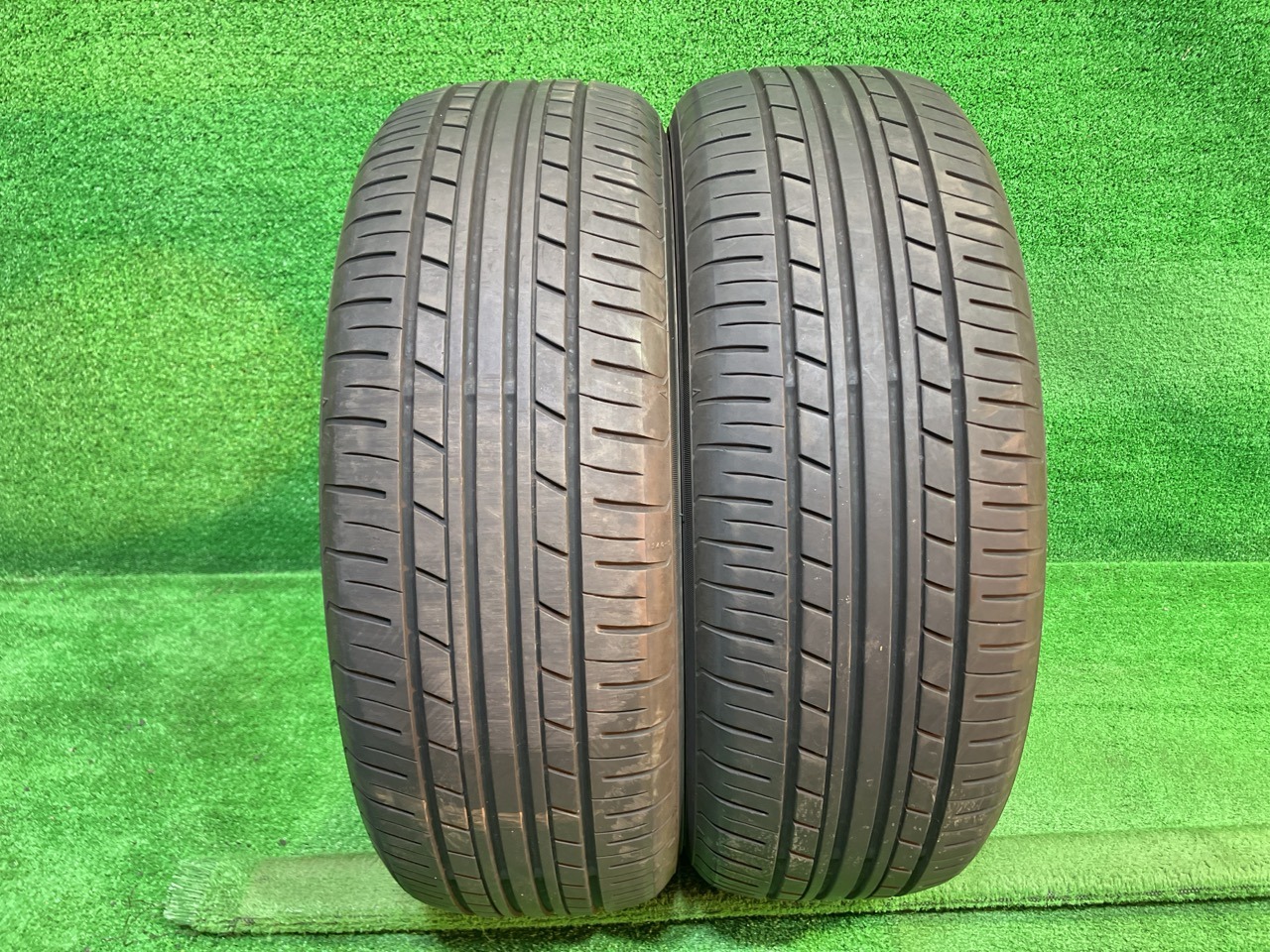 【中古】 YOKOHAMA サマー ヨコハマ エコスES31 195/55R16 2本 5ミリ 2021年 タイヤ 16インチ 夏