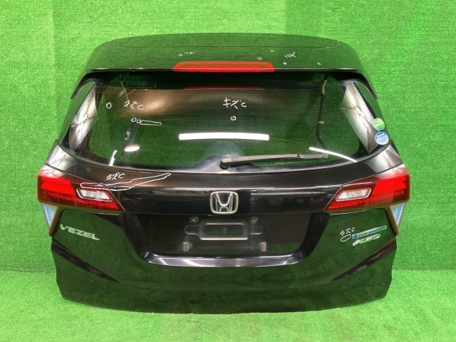 【中古】 ヴェゼル RU4 バックドア・リアゲート ハイブリッドX 4WD ニホンイタ M28Q8 68100-T7A-J10Z NH731P