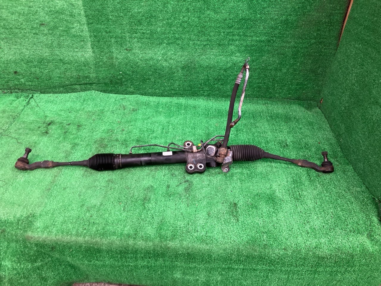 中古 NV350キャラバン VW6E26 ステアリングギアボックス ロング低床DX 4WD 6人 49001-3XA1A 49200-3XA1A 16,280円