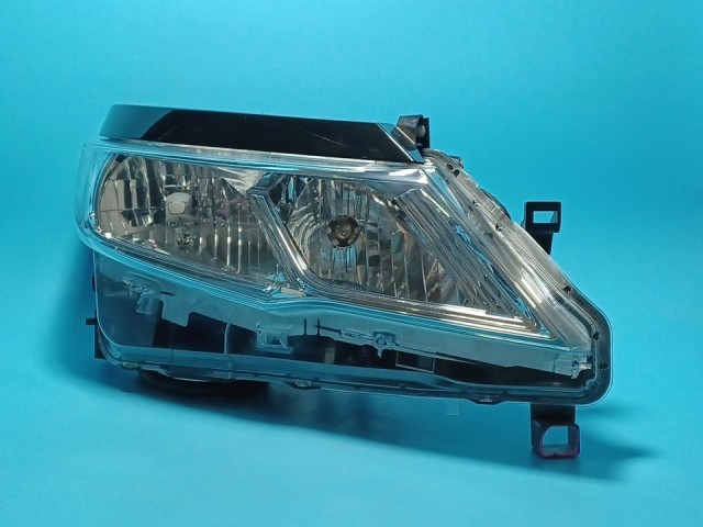 中古コーティング済 セレナ GNC27 右ヘッドランプ・ヘッドライト X コイト 100-23719 26025-5TA0A G41|鈴木商会 店