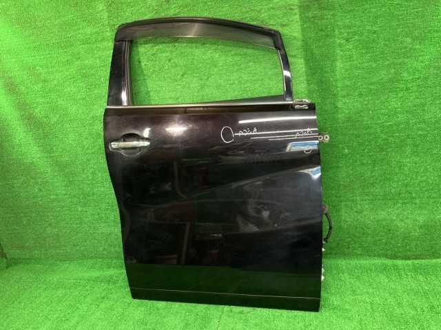 中古 ヴェルファイア AGH35W 右フロントドア 2.5X 4WD 8人 ニホンイタ M505 67001-58050 222｜鈴木商会　店