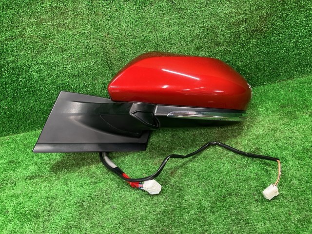 中古 プリウス ZVW55 左サイドミラー・ドアミラー Aプレミアム ツーリングセレクション 4WD ムラカミ G775 87940-47370 3T7｜鈴木商会　店