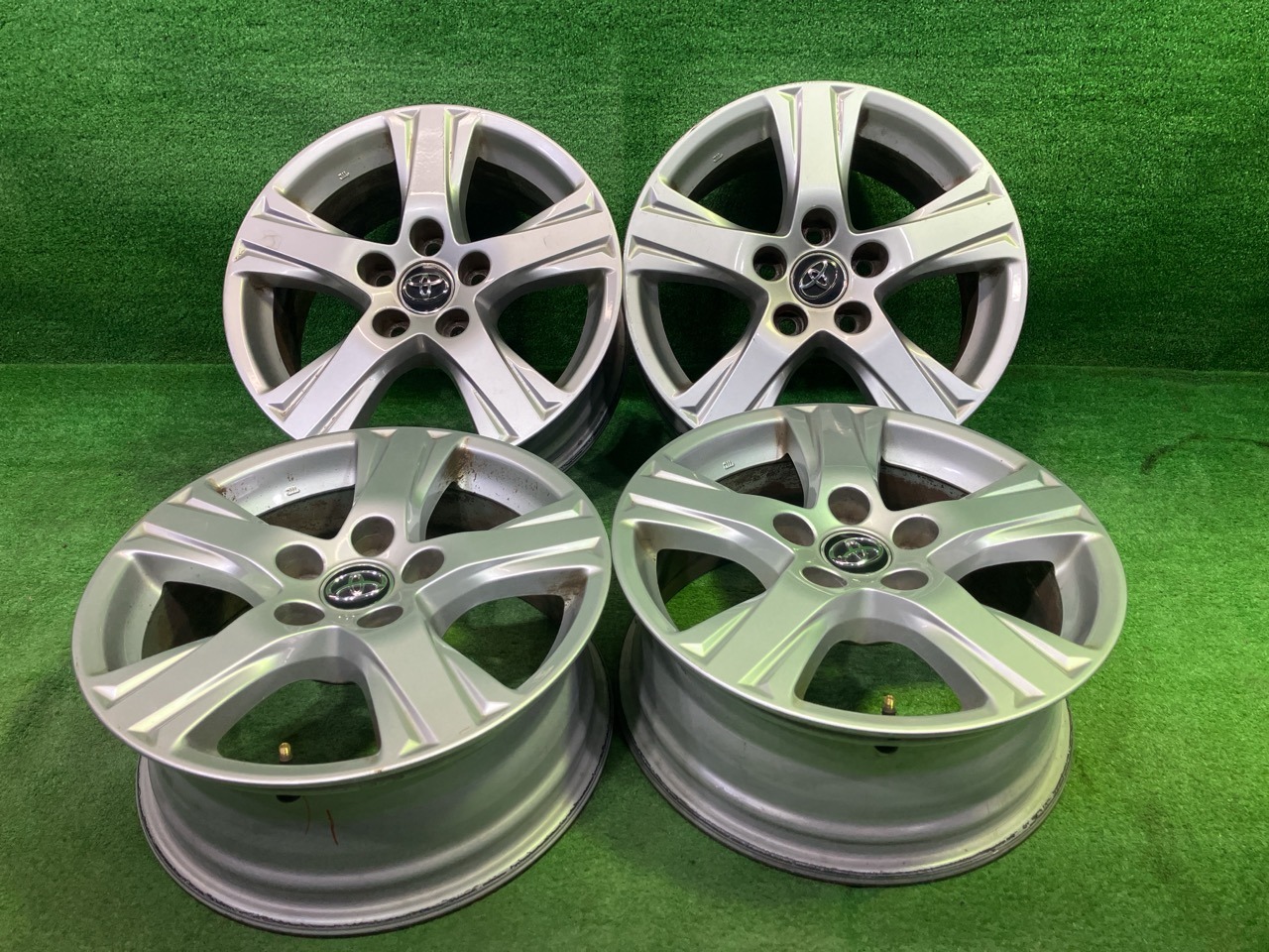中古 トヨタ TOYOTA 純正 ヴェルファイア AGH35W ホイール アルミ シルバー 16インチ 6.5J 5穴 4本 114.3 +33 42611-58241|鈴木商会 店