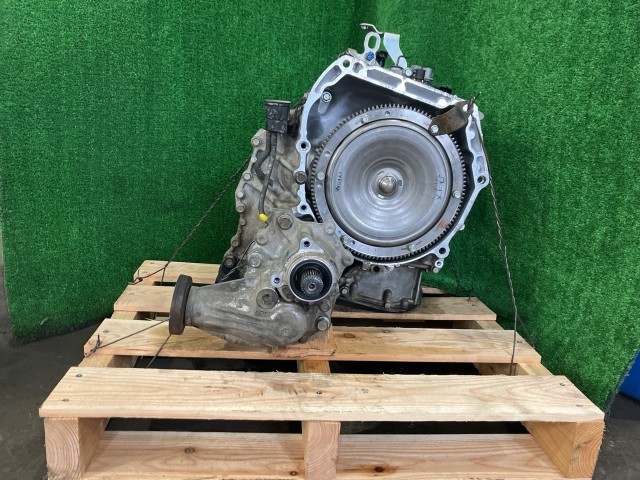 中古 N-BOX JF4 オートマミッション・ATミッション G L ホンダセンシング 4WD 06210-5YW-020 NH830M｜鈴木商会　店 37,109円