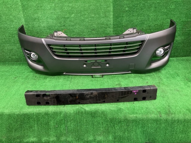 中古 NV350キャラバン VW6E26 フロントバンパー ロング低床DX 4WD 3人 62022-3XA3A K51｜鈴木商会　店