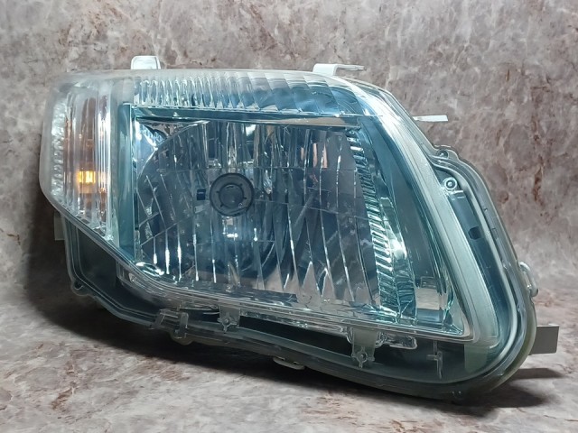 中古コーティング済 カローラアクシオ NZE144 右ヘッドランプ・ヘッドライト X コイト 12-511 81110-12C80 1F7|鈴木商会 店