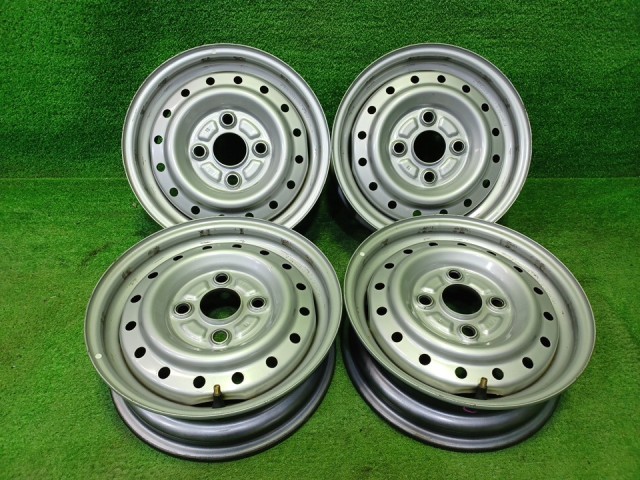 中古 ダイハツ DAIHATSU 純正 エッセ L245S ホイール スチール シルバー 12インチ 4.00B 4穴 4本 100 42611-B2090｜鈴木商会　店