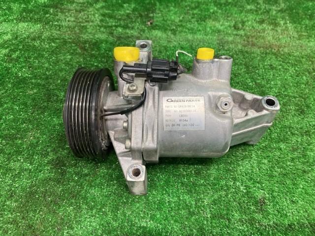 中古 ジューク NF15 エアコンコンプレッサー 16GT FOUR 4WD GREENPARTS GR9261KC1A 92600-1KC3A B20｜鈴木商会　店