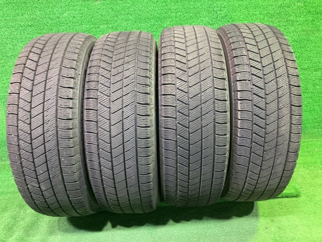 中古 BRIDGESTONE ウィンター ブリヂストン ブリザックVRX3 195/65R15 4本 7ミリ 3本2022年 1本2023年 タイヤ 15インチ 冬｜鈴木商会　店