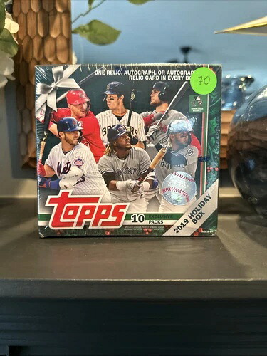 2019 Topps ホリデーベースボール|トレーディングカード ラフテル