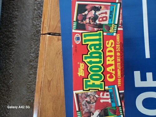 未開封 1990年 Topps NFL フットボール ファクトリーシール コンプリート 528枚入りボックスセット｜トレーディングカード　ラフテル