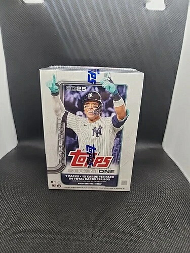 2025 Topps シリーズ 1 MLB ベースボール バリュー ブラスター ボックス 新品未開封 (カード 84 枚)|トレーディングカード ラフテル