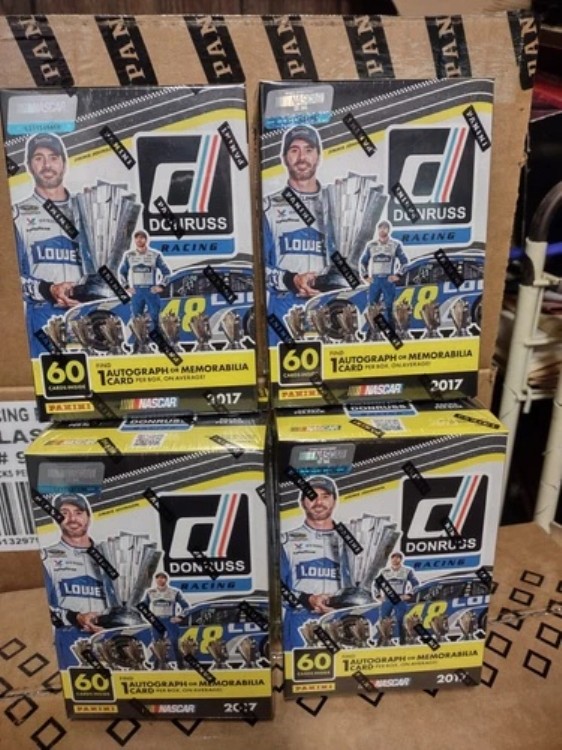 2017年 Panini Donruss NASCAR Racing 未開封 ブラスターボックス 4箱セット - ほぼ完売｜トレーディングカード　ラフテル