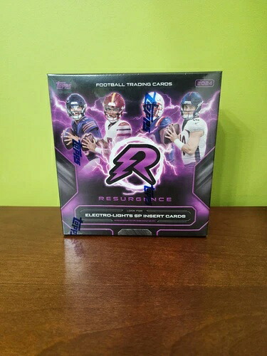 2024 Topps Resurgence Football - メガボックス。Topps社より未開封。手渡し、迅速発送。｜トレーディングカード　ラフテル 46,200円