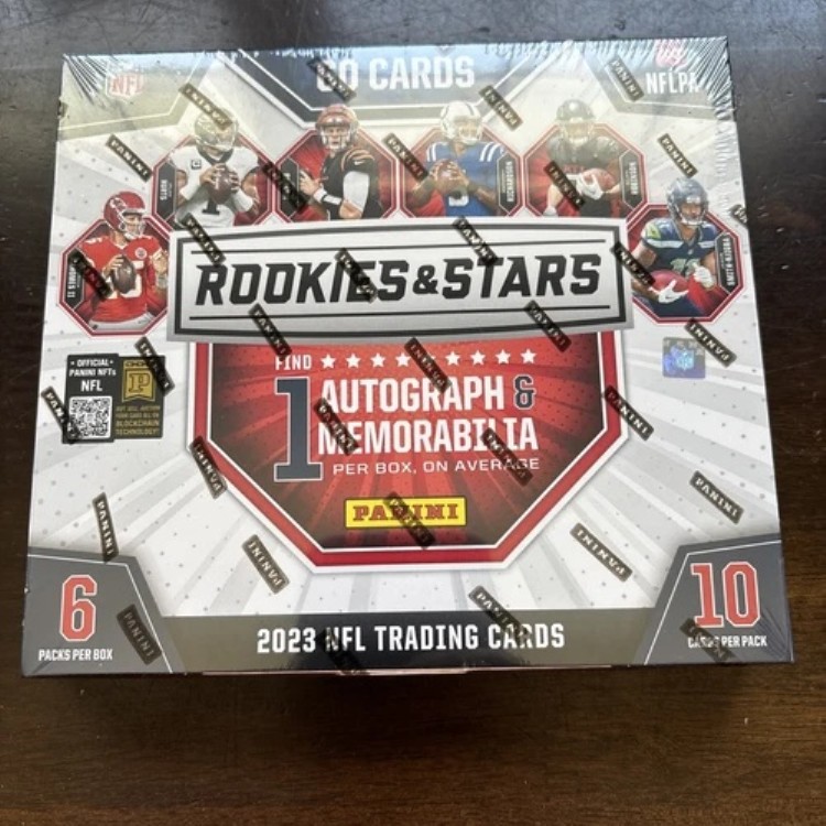 2023年 パニーニ NFL フットボール ルーキー＆スターズ メガ ロンジェビティ ボックス 未開封｜トレーディングカード　ラフテル