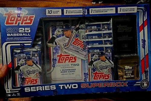 2025 Topps シリーズ2 MLB ベースボール スーパーボックス 新品 工場未開封｜トレーディングカード　ラフテル