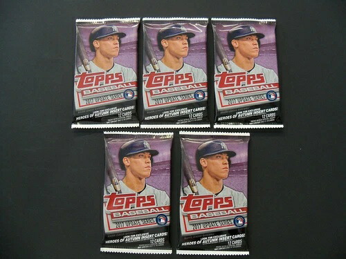 2017 Topps アップデート ベースボール 工場未開封 ターゲット グラビティフィードパック 5個セット｜トレーディングカード　ラフテル