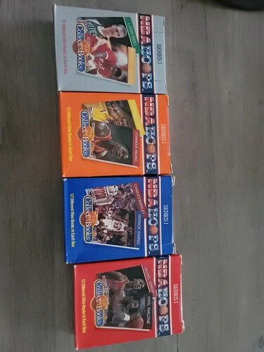 1990 NBA フープス コレクション・ア・ブックス シリーズ 1 ファクトリー・シール 4箱セット ジョーダン・マジック｜トレーディングカード　ラフテル