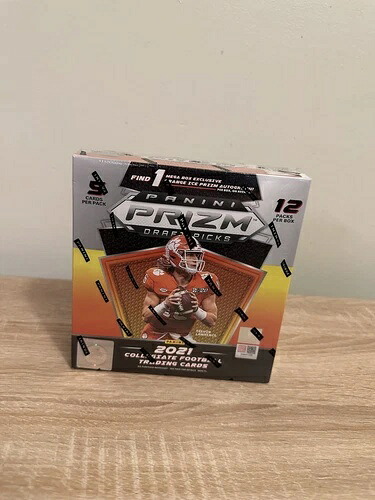 2021年 パニーニ プリズム ドラフトピック カレッジフットボール メガボックス 密封オレンジアイス｜トレーディングカード　ラフテル
