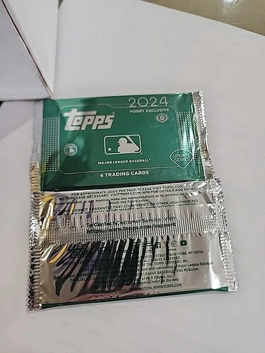 2024 Topps アップデートシリーズ ファクトリーシール ホビー限定 シルバーパック - オート ZL｜トレーディングカード　ラフテル