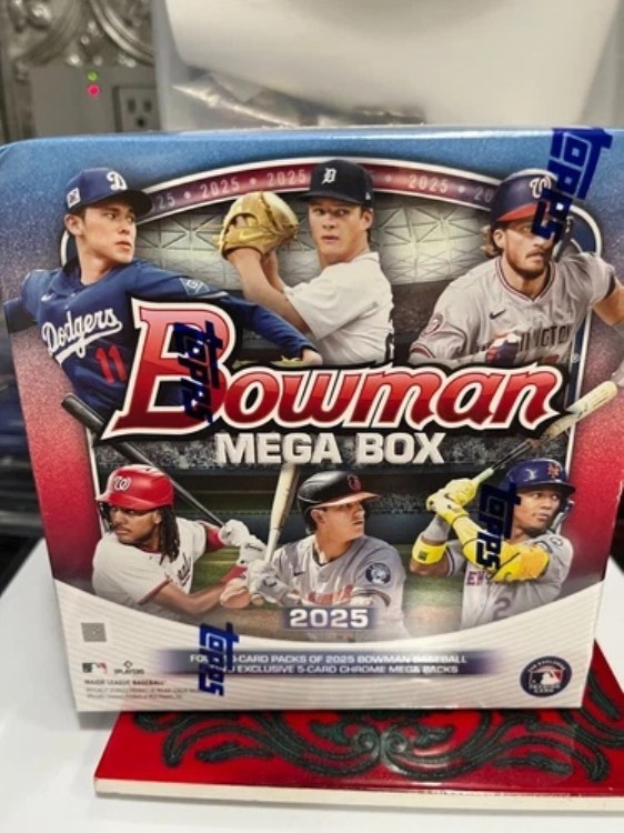 2025年 Bowman MLBベースボールメガボックス(工場未開封!)5枚入りクロームパック2個|トレーディングカード ラフテル