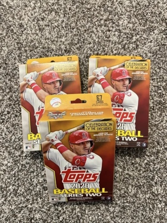 2020 Topps シリーズ 2 - 3 個セット - 工場未開封 ハンガーボックス - Luis Robert RCs｜トレーディングカード　ラフテル 48,180円