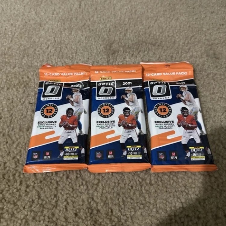 2021 Panini OPTIC NFL フットボール チェロ バリューパック 3個セット 未開封 新品｜トレーディングカード　ラフテル