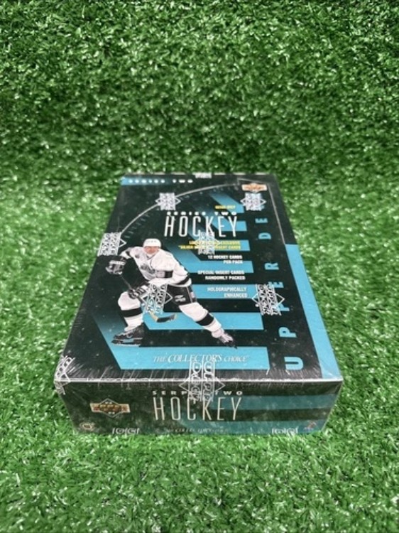 1993-94 アッパーデッキホッケーシリーズ2 工場未開封ボックス 新品 ウェイン・グレツキー｜トレーディングカード　ラフテル