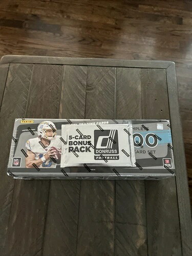2021 パニーニ ドンラス NFL トレーディングカード ファクトリーセット(5枚入りオプティックパック付き)|トレーディングカード ラフテル