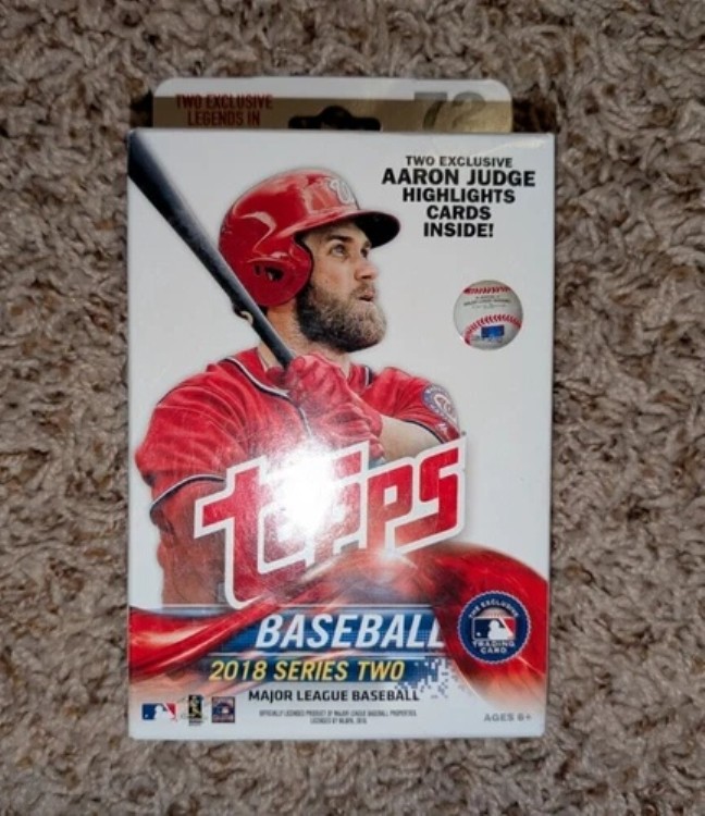 2018 Topps シリーズ2 ベースボール ファクトリーシール 72枚入り ハンガーボックス|トレーディングカード ラフテル