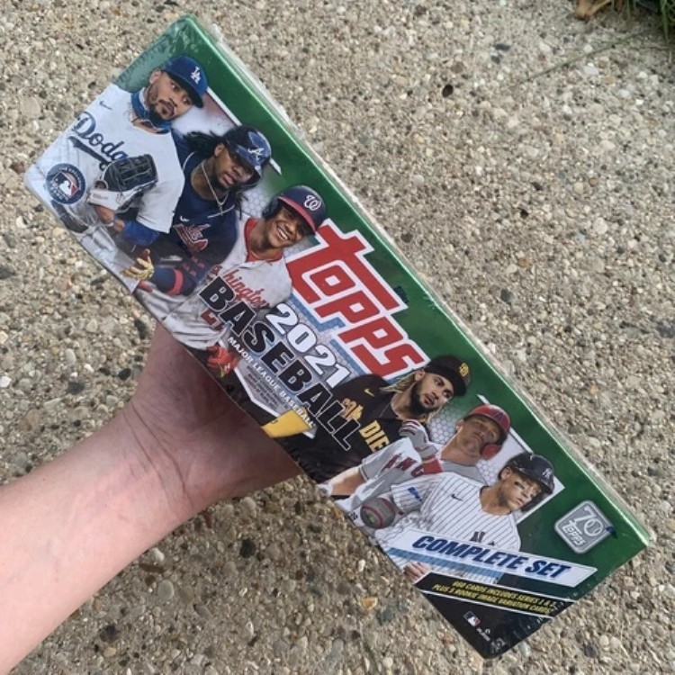 2021 Topps MLB 野球コンプリートセット、ウォルマート限定、工場密封新品!｜トレーディングカード　ラフテル