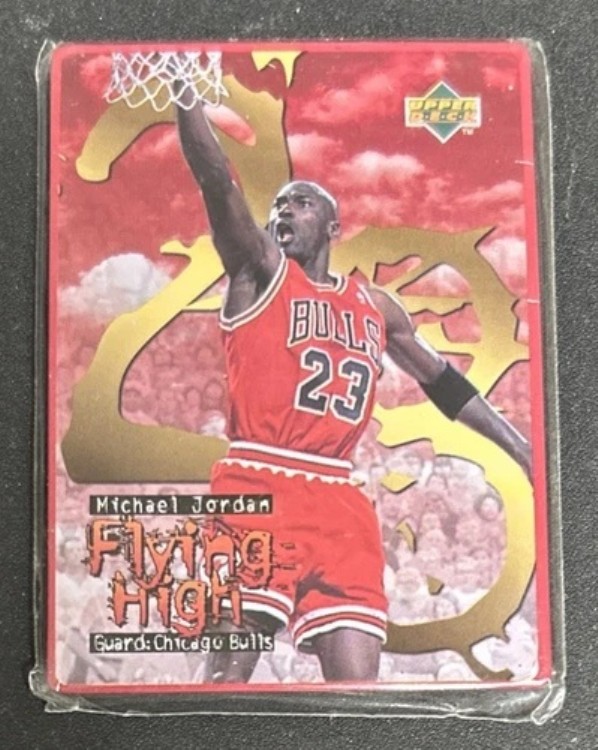 1998年 Upper Deck マイケル・ジョーダン フライングハイ メタルシールド バスケットボールカード #3 ブルズ｜トレーディングカード　ラフテル