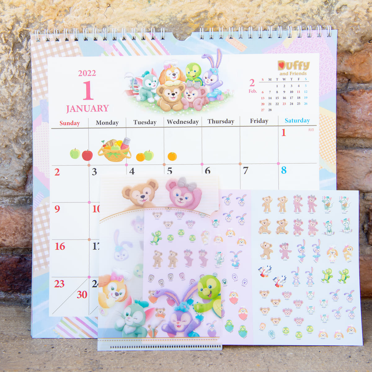 楽天市場 ダッフィー フレンズ 22 カレンダー 壁掛け シール クリアホルダー付き Duffy 東京ディズニーシー限定 ディズニーリゾート お土産 T Crown