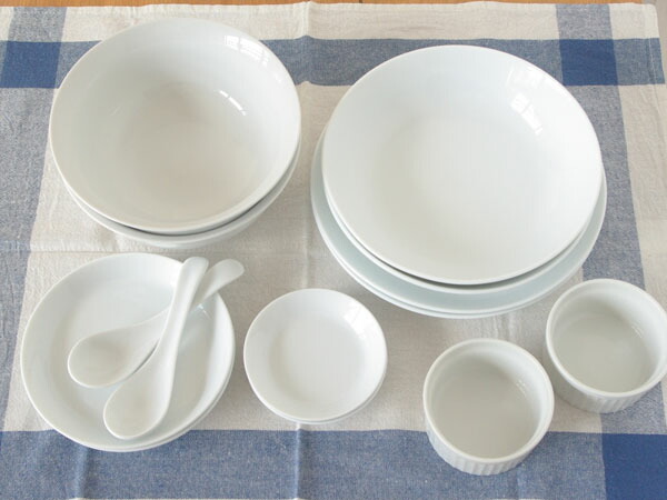 福袋 食器セット 送料無料 人気の食器も入った シンプルな白い食器の14点セット 7種類2つずつのペアセット 新生活 白い食器セット 新生活用セット 一人暮らし 単身 日本製 同梱可 食器セット おしゃれ 送料込 Napierprison Com