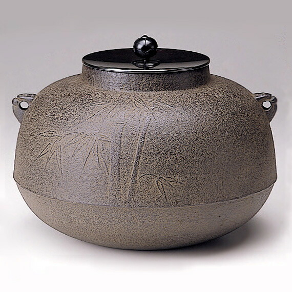 楽天市場】【受注生産】 【茶道具 / 炉釜】 菊地政光作 平丸釜 唐松  