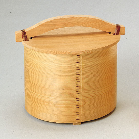 Ｎ３９８　薄器　『宮川香林造』『金彩雲錦文』『袋形茶器』　共箱　茶道具 Amazon.co.jp: N398 薄器 『宮川香林造』『金彩雲錦文』『袋