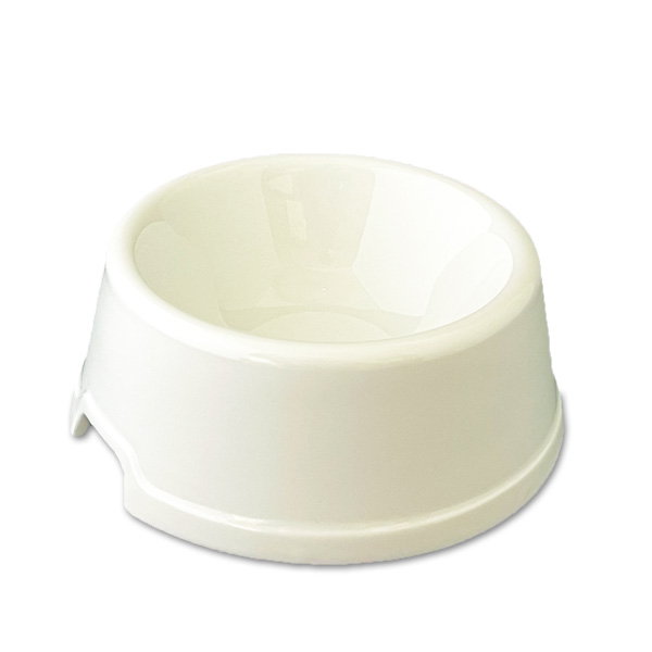 白い陶器の食器やペット用陶器のセット 27点 白い陶器の食器やペット用陶器のセット 27点 807098_first.jpg