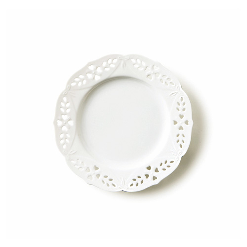 レース 19cm 透かし皿 (アウトレット含む)日本製 磁器 白い食器 透かし皿 デザートプレート ケーキ皿 食器 白 プレート 皿 おしゃれ 丸皿 ポーセリンアート 陶絵付け皿